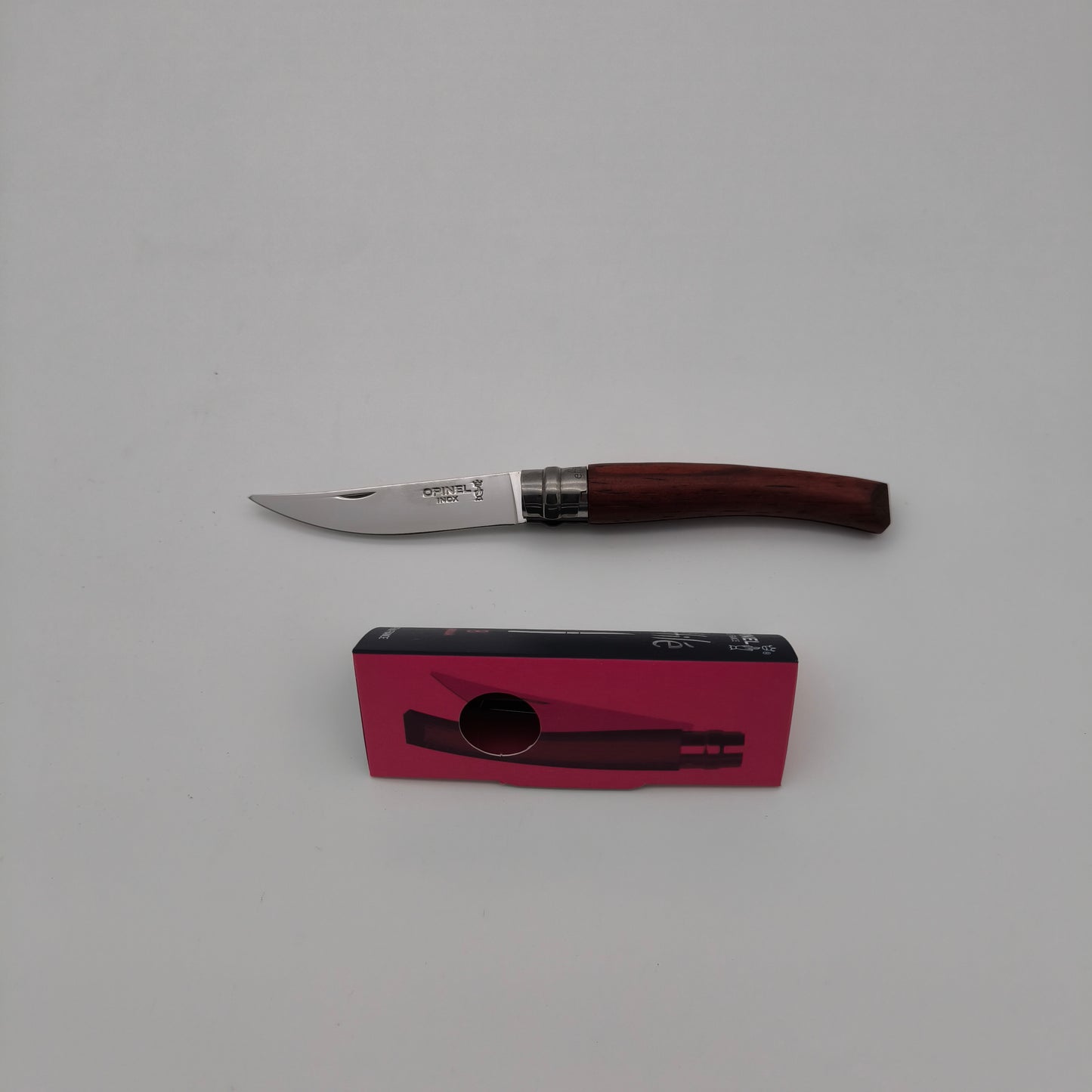 N08 slim padauk nož
